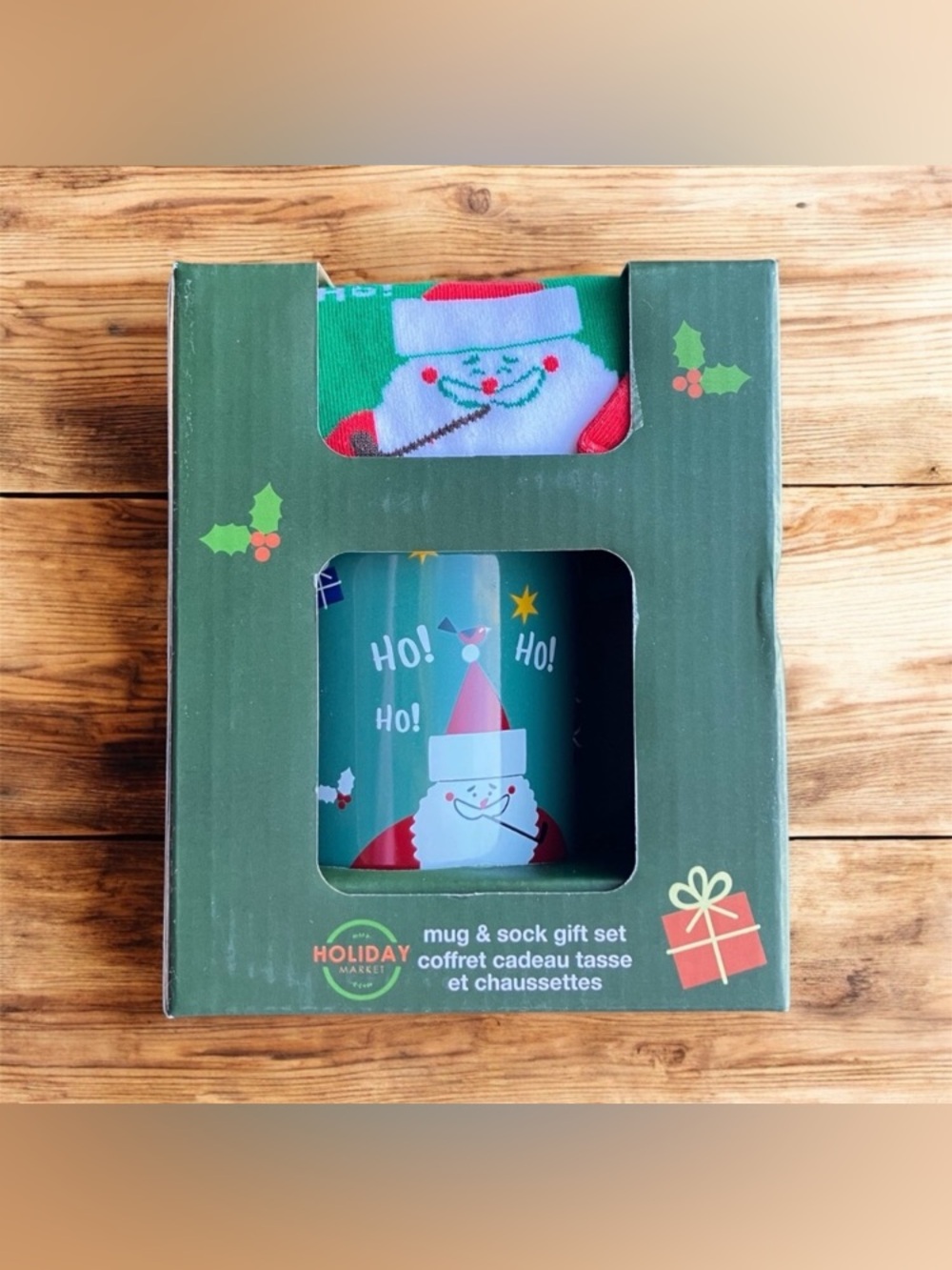 NEW Holiday Market Santa Ceramic Mug & Sock Gift Set Christmas Ho Ho Ho Boxed